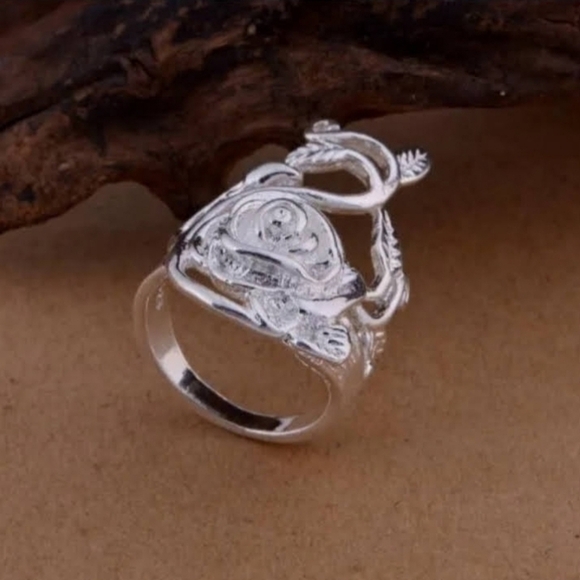 VINE & ROSE Ring - Picture 10 of 10